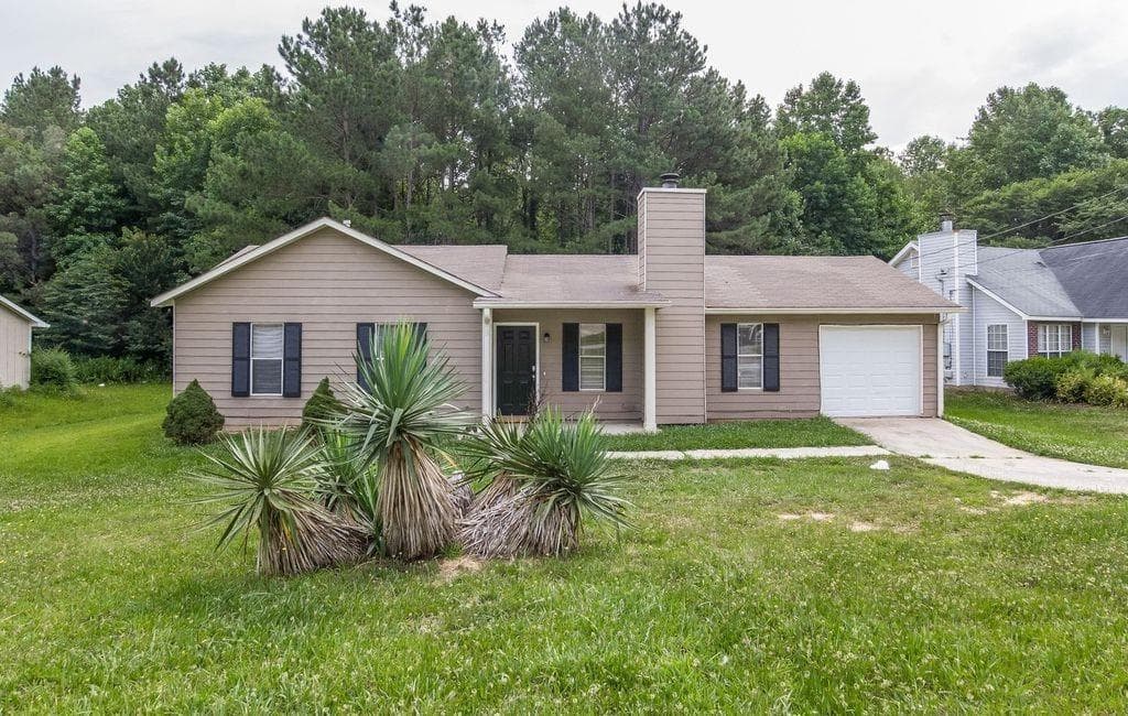 6960 Brown Drive, Fairburn, GA 30213 — most recent listing photo