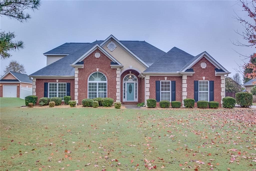 4 bedroom, 2,635 sq ft single family residence sold at 449 Glouchester Drive, Locust Grove, GA 30248