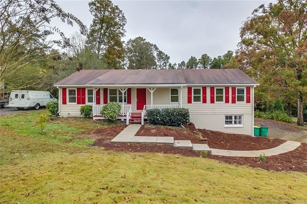 4 bedroom, 3,218 sq ft single family residence sold at 525 Tomahawk Trail, Woodstock, GA 30188