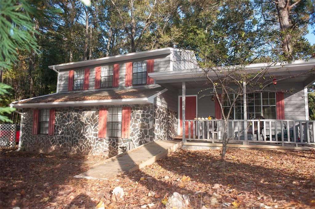 3 bedroom single family residence sold at 2099 Tiffany Lane, Jonesboro, GA 30236