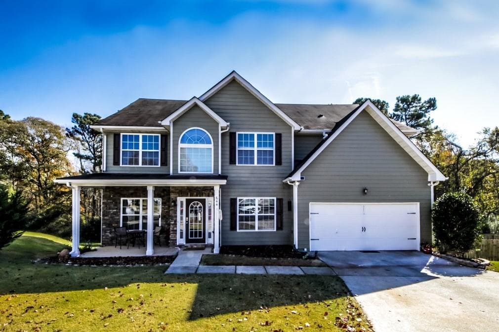 644 Hancock Ave, Braselton, GA 30517 — most recent listing photo