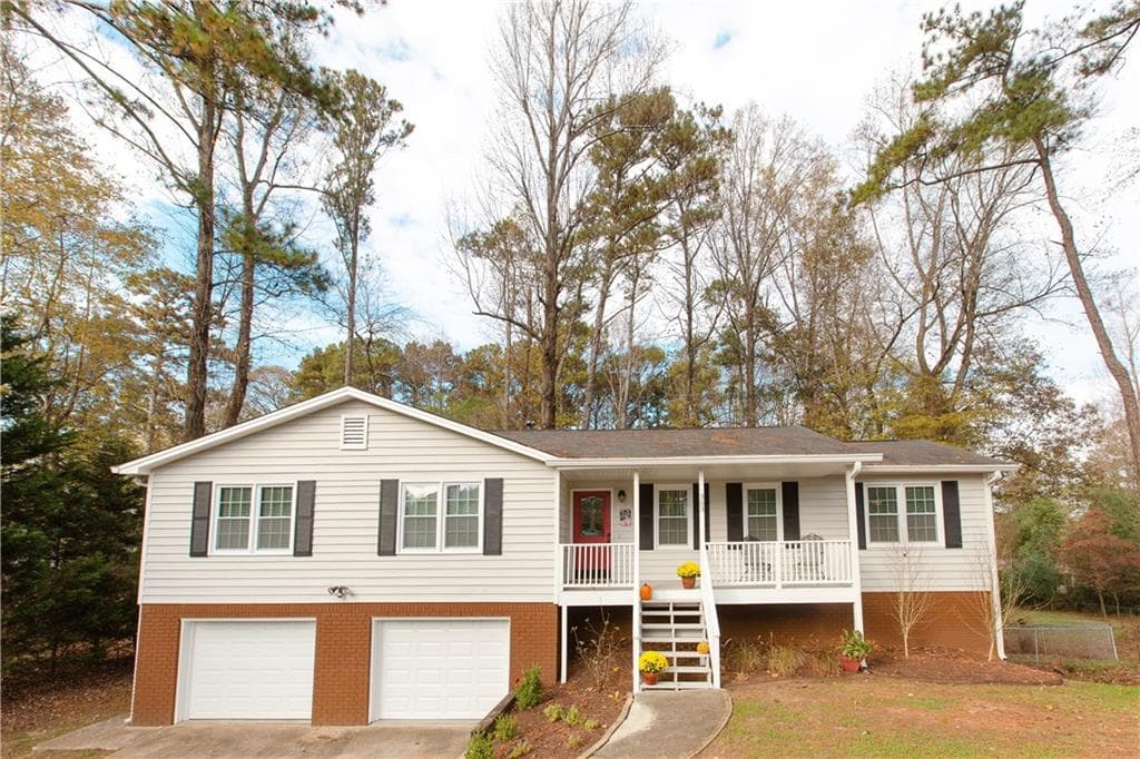 3 bedroom, 1,488 sq ft single family residence sold at 303 Westover Drive, Woodstock, GA 30188