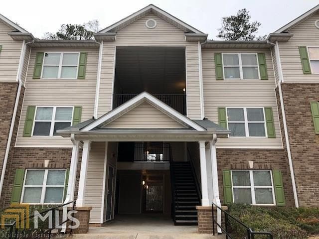 3302 Fairington Ridge Circle, Lithonia, GA 30038 — most recent listing photo
