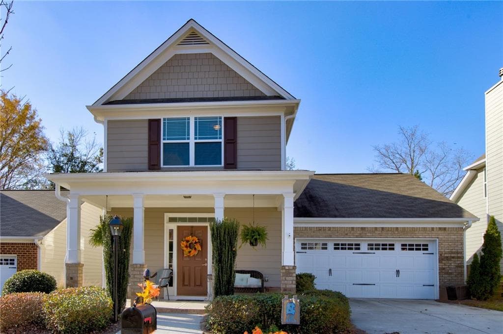3 bedroom, 2,106 sq ft single family residence sold at 450 Pringle Drive, Suwanee, GA 30024