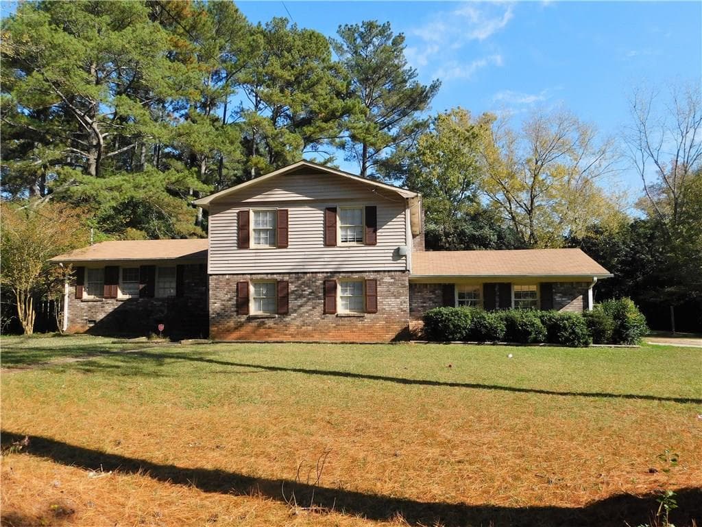 3324 Georgian Woods Circle, Decatur, GA 30034 — most recent listing photo