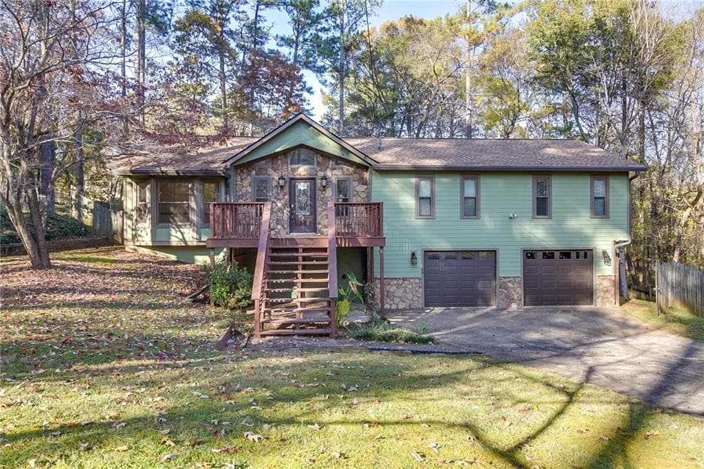 3 bedroom, 1,560 sq ft single family residence sold at 608 Jeffrey Court, Woodstock, GA 30188