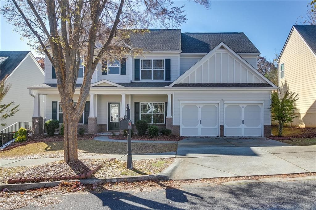 4 bedroom, 2,535 sq ft single family residence sold at 4246 Suwanee Brook Court, Buford, GA 30518