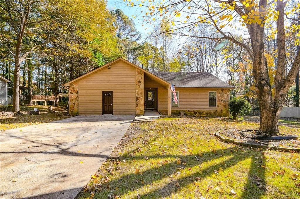 2598 COVE Way, Lawrenceville, GA 30044 — most recent listing photo