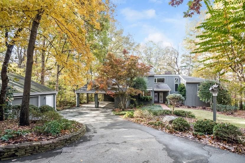 1650 Chevron Way, Sandy Springs, GA 30350 — most recent listing photo
