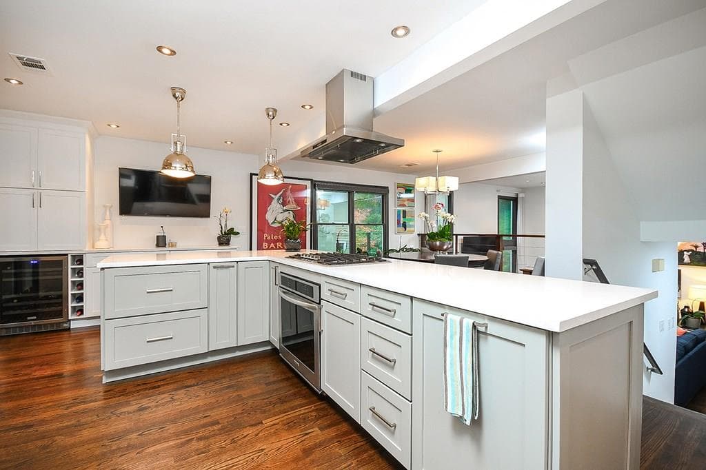 753 HILLPINE Terrace, Atlanta, GA 30306 — most recent listing photo