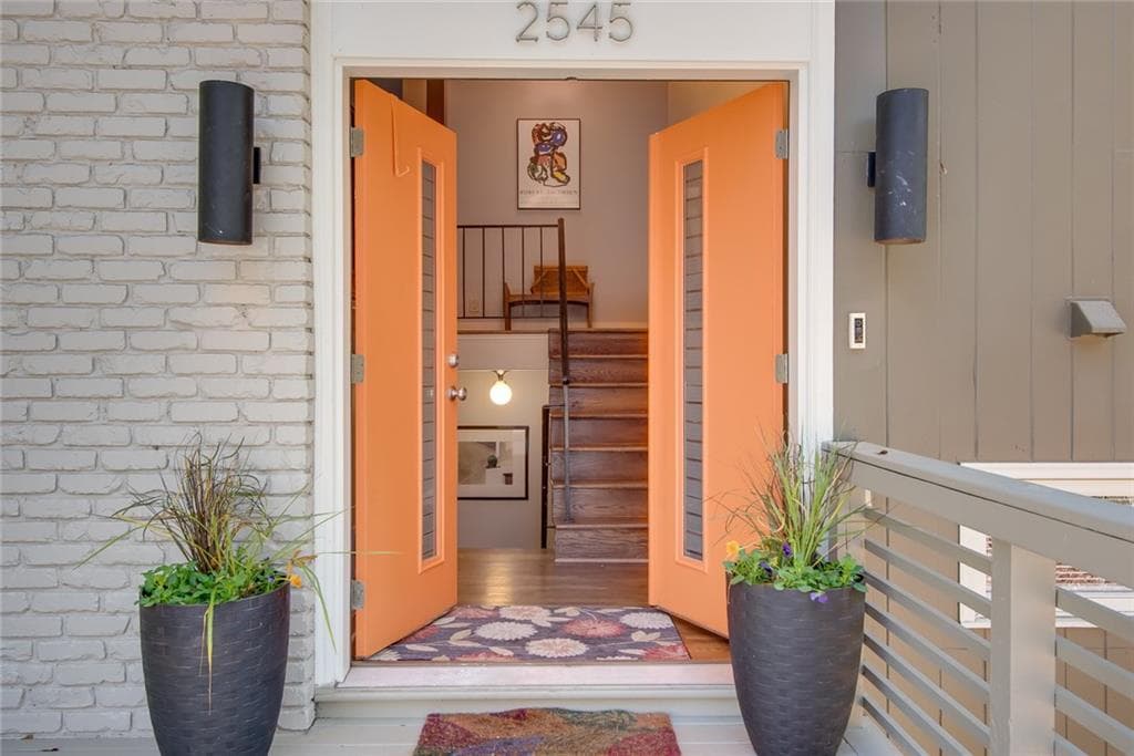 3 bedroom, 2,250 sq ft single family residence sold at 2545 Lake Flair Circle, Atlanta, GA 30345