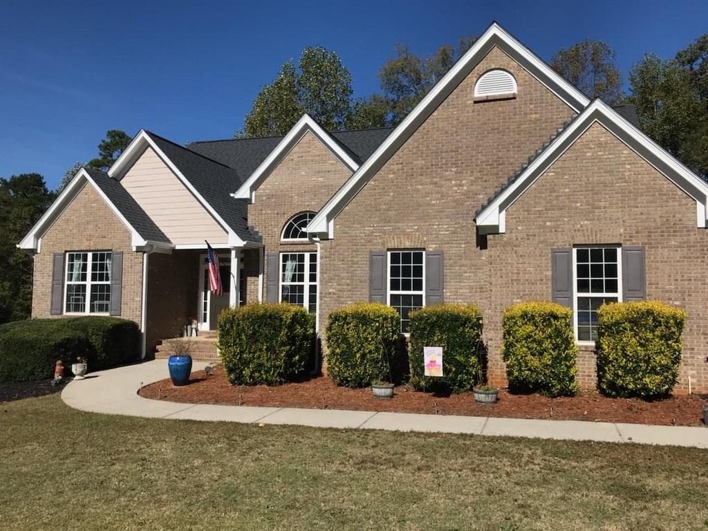 336 SOUTHAMPTON Circle, Hoschton, GA 30548 — most recent listing photo