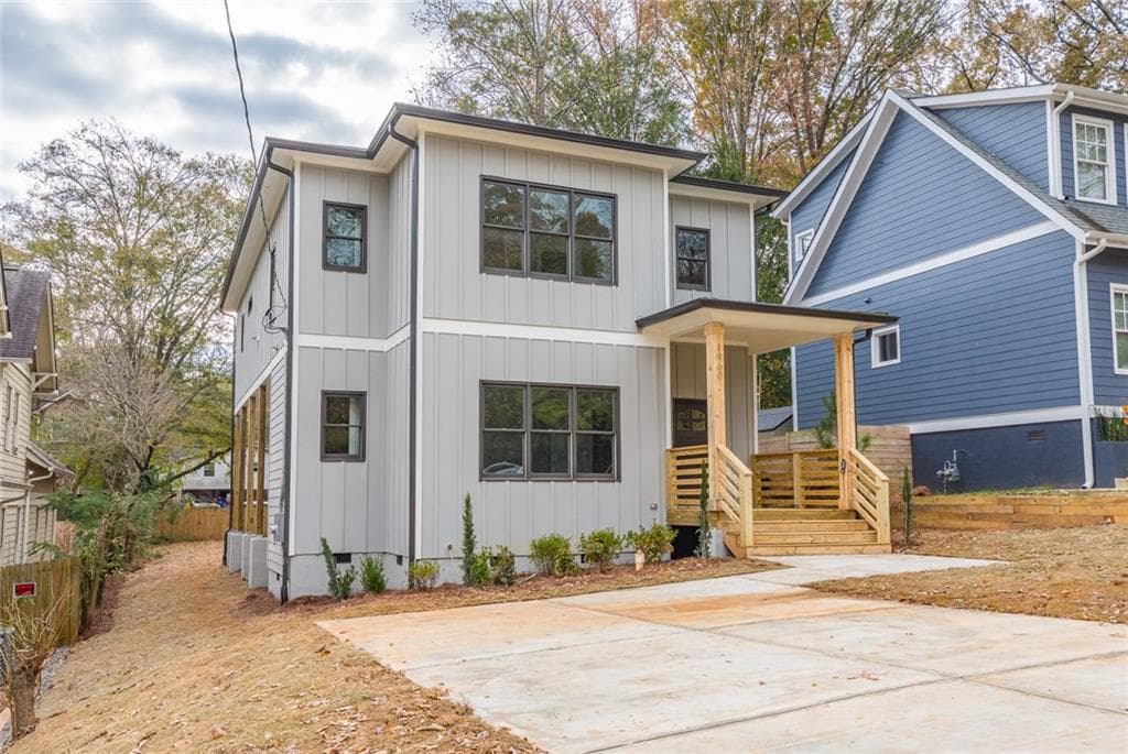 4 bedroom, 2,728 sq ft single family residence sold at 1960 Nash Avenue, Atlanta, GA 30316