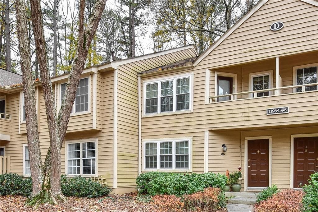 1396 N Crossing Drive 1396, Atlanta, GA 30329 — most recent listing photo