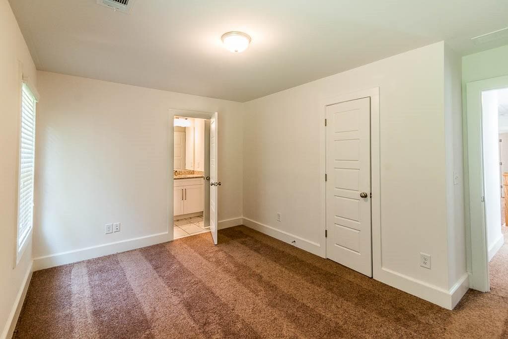 3 bedroom, 1,738 sq ft single family residence sold at 1939 Yellow Finch Trail, Atlanta, GA 30316