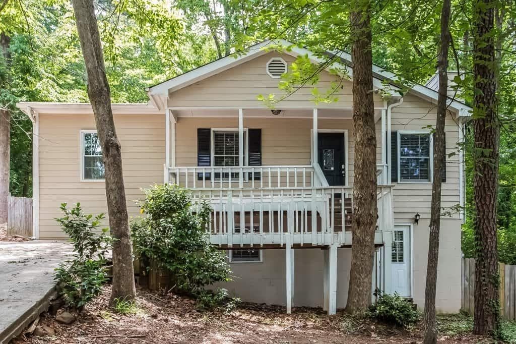 4 bedroom, 2,236 sq ft single family residence sold at 4416 Cary Drive, Snellville, GA 30039