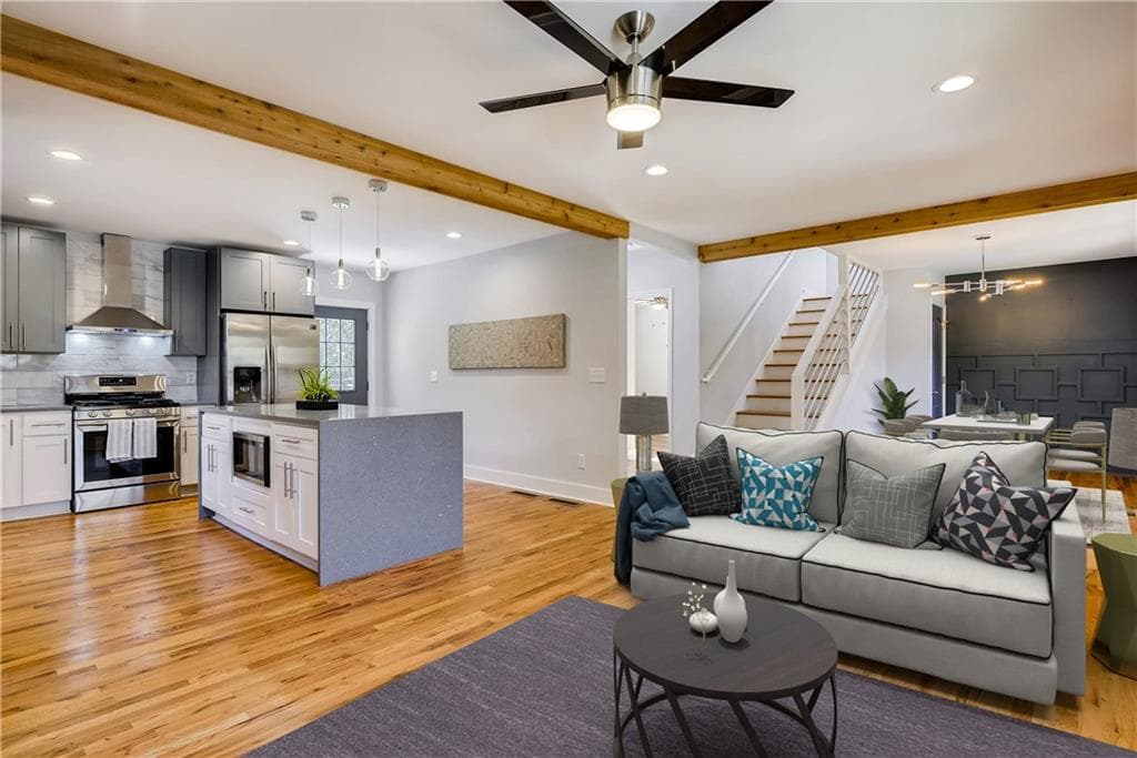 4 bedroom, 2,200 sq ft single family residence sold at 670 Parker Avenue, Decatur, GA 30032