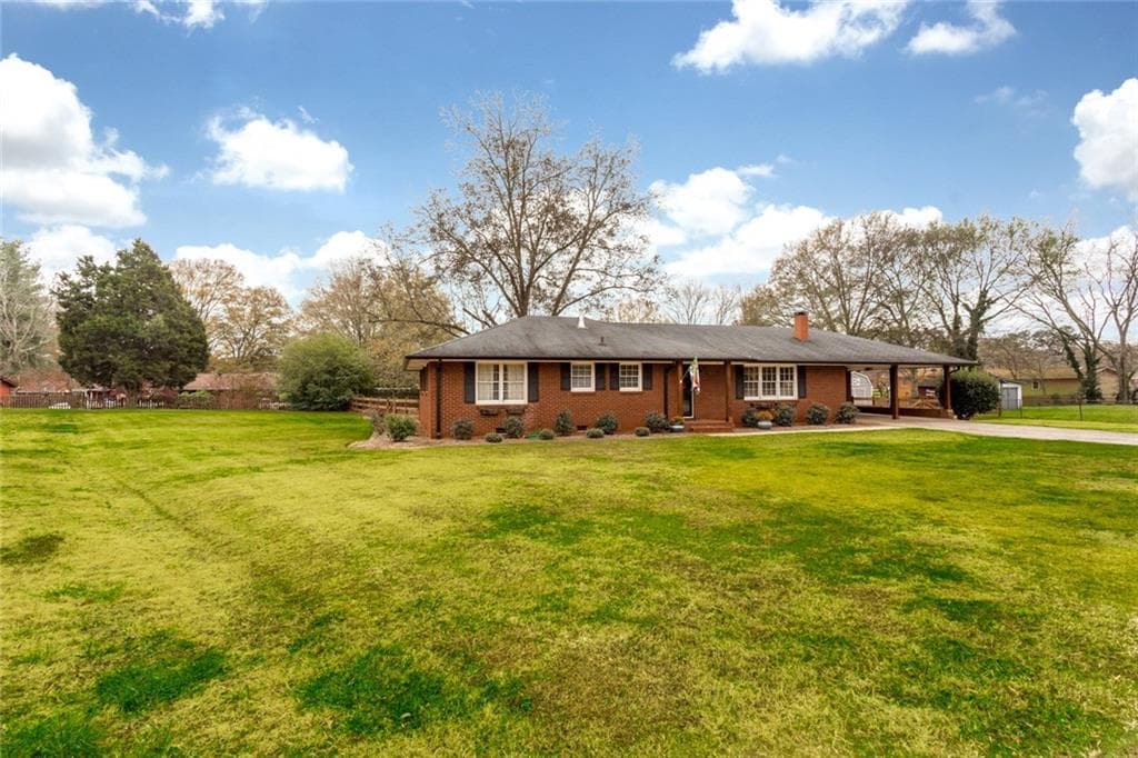 36 Larkwood Circle, Cartersville, GA 30120 — most recent listing photo
