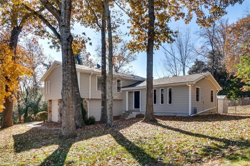 4 bedroom, 2,604 sq ft single family residence sold at 4715 Vermack Ridge, Atlanta, GA 30338
