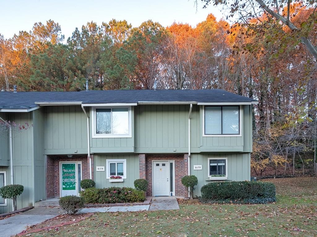 2175 SURREY Court, Marietta, GA 30067 — most recent listing photo