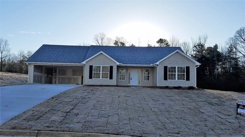 4163 Meadow Point Drive, Gillsville, GA 30543 — most recent listing photo