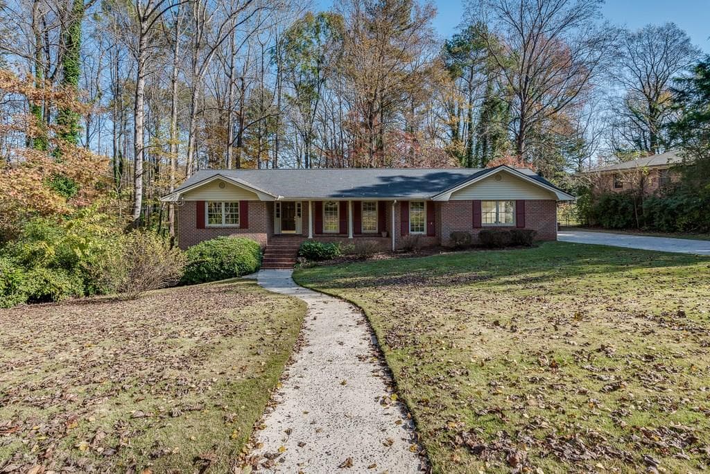 4327 BEACHVIEW Drive, Smyrna, GA 30082 — most recent listing photo