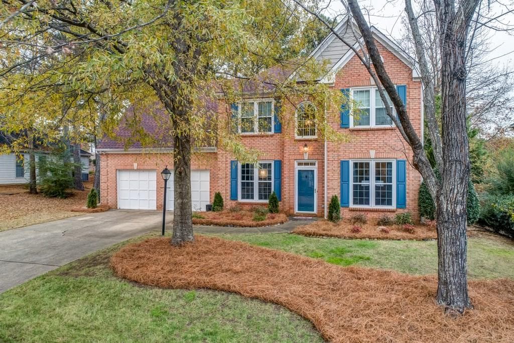 4 bedroom, 2,272 sq ft single family residence sold at 1461 GATEVIEW Way, Marietta, GA 30062