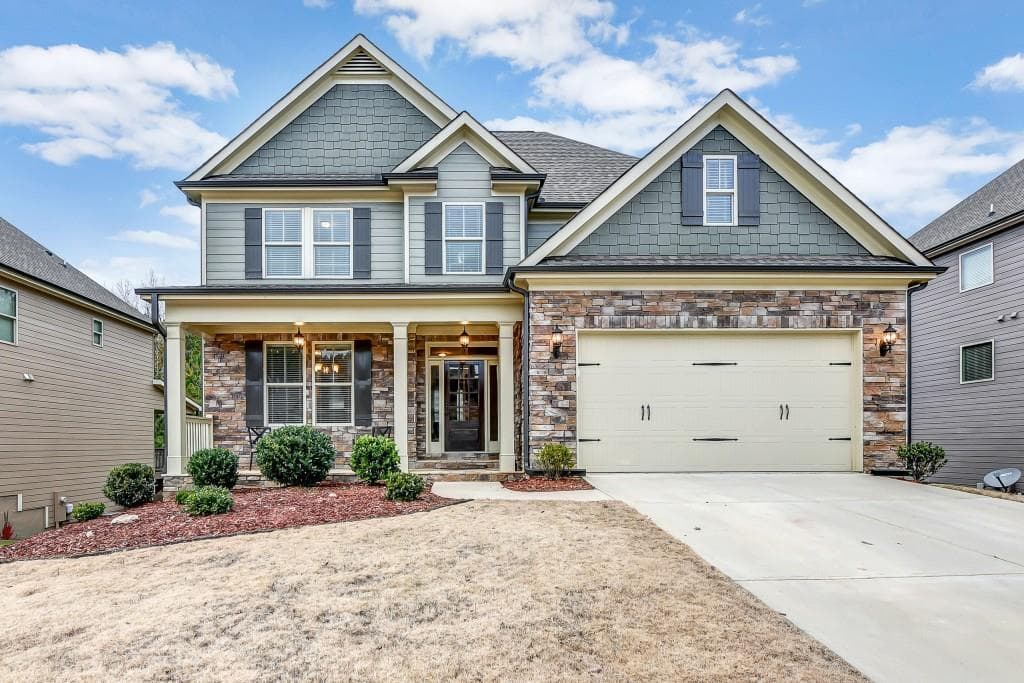 5 bedroom, 3,400 sq ft single family residence sold at 496 Crimson Drive, Dallas, GA 30132