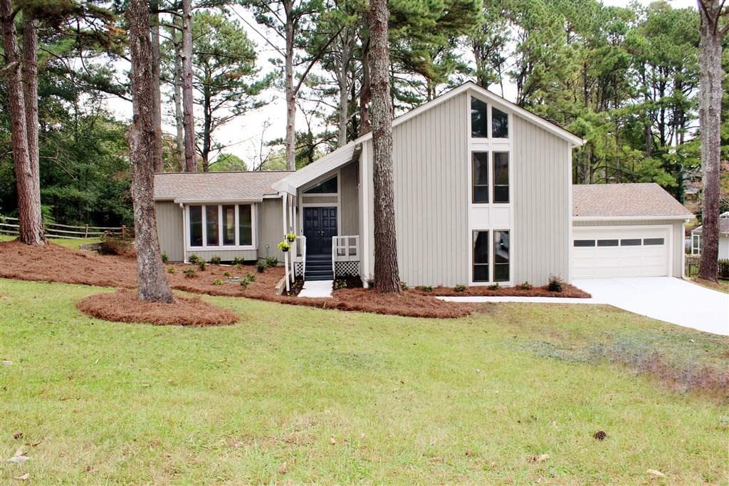 381 Greenfield Trace, Marietta, GA 30068 — most recent listing photo
