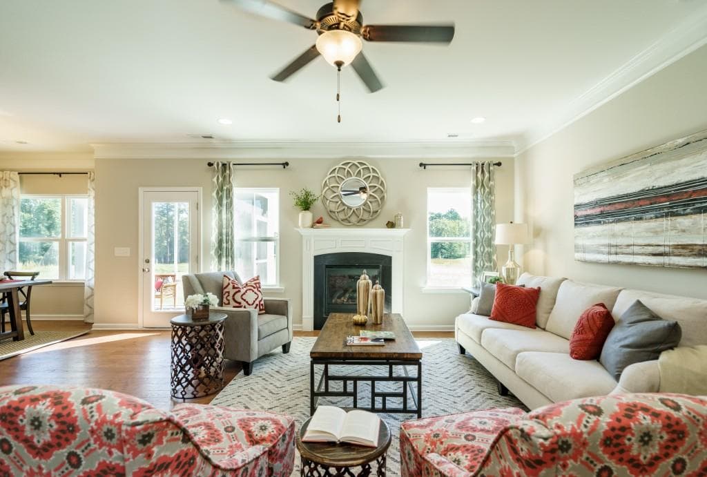 5 bedroom, 2,809 sq ft single family residence sold at 1720 Fox Hill Lane, Cumming, GA 30040