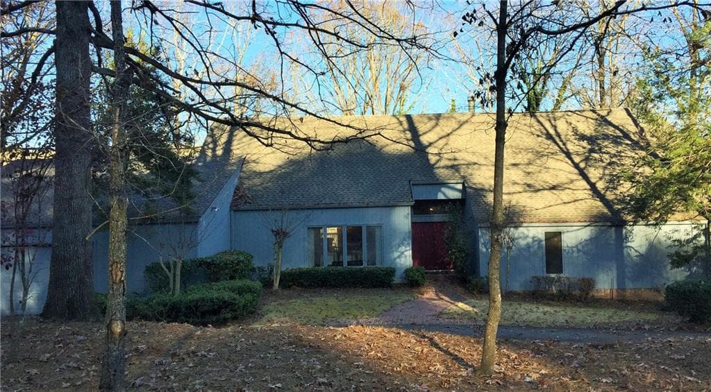 2652 Cliffview Drive, Lilburn, GA 30047 — most recent listing photo