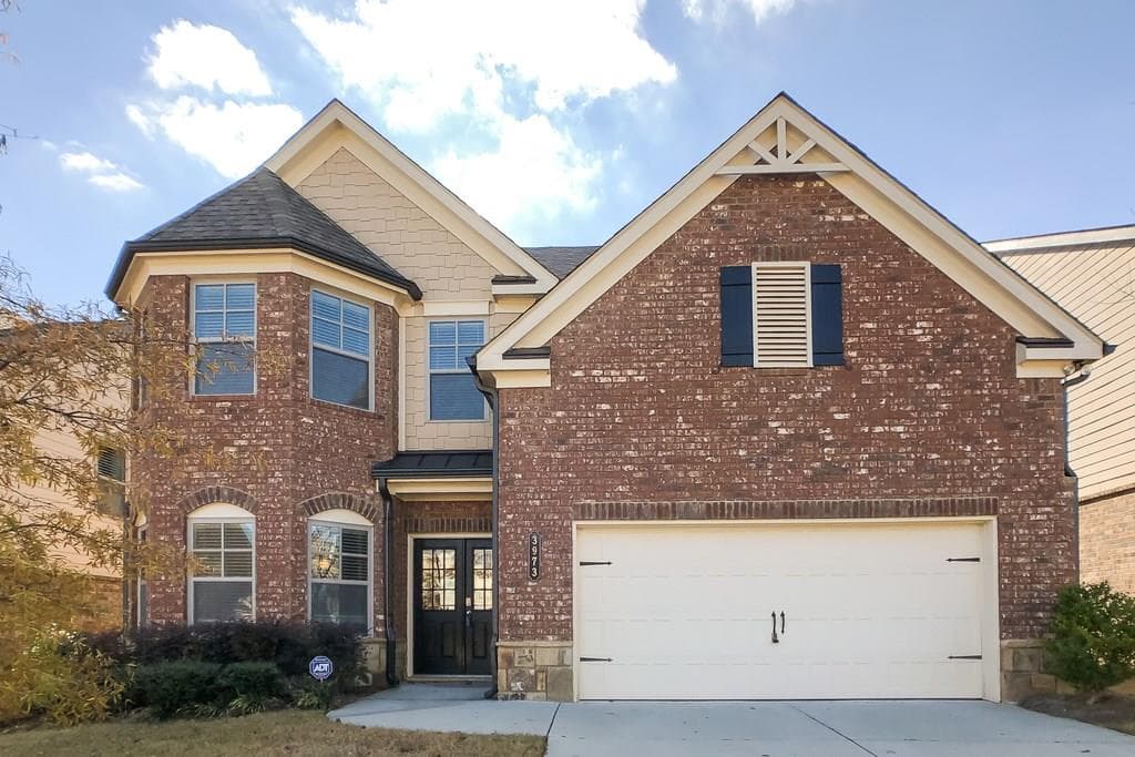 4 bedroom, 3,219 sq ft single family residence sold at 3973 Ridge Grove Way, Suwanee, GA 30024