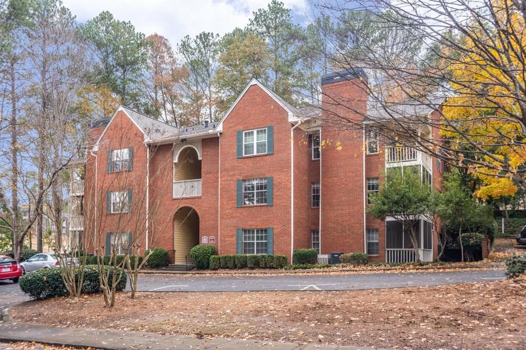 1023 N Jamestown Road 1023, Decatur, GA 30033 — most recent listing photo