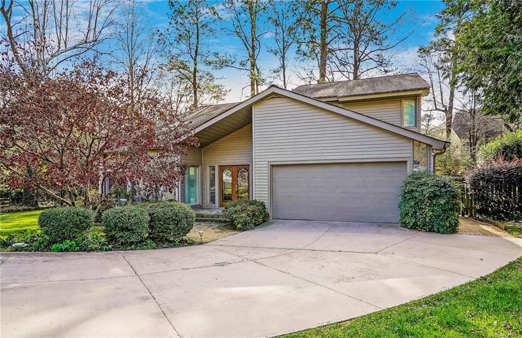 3236 Clubland Drive, Marietta, GA 30068 — most recent listing photo