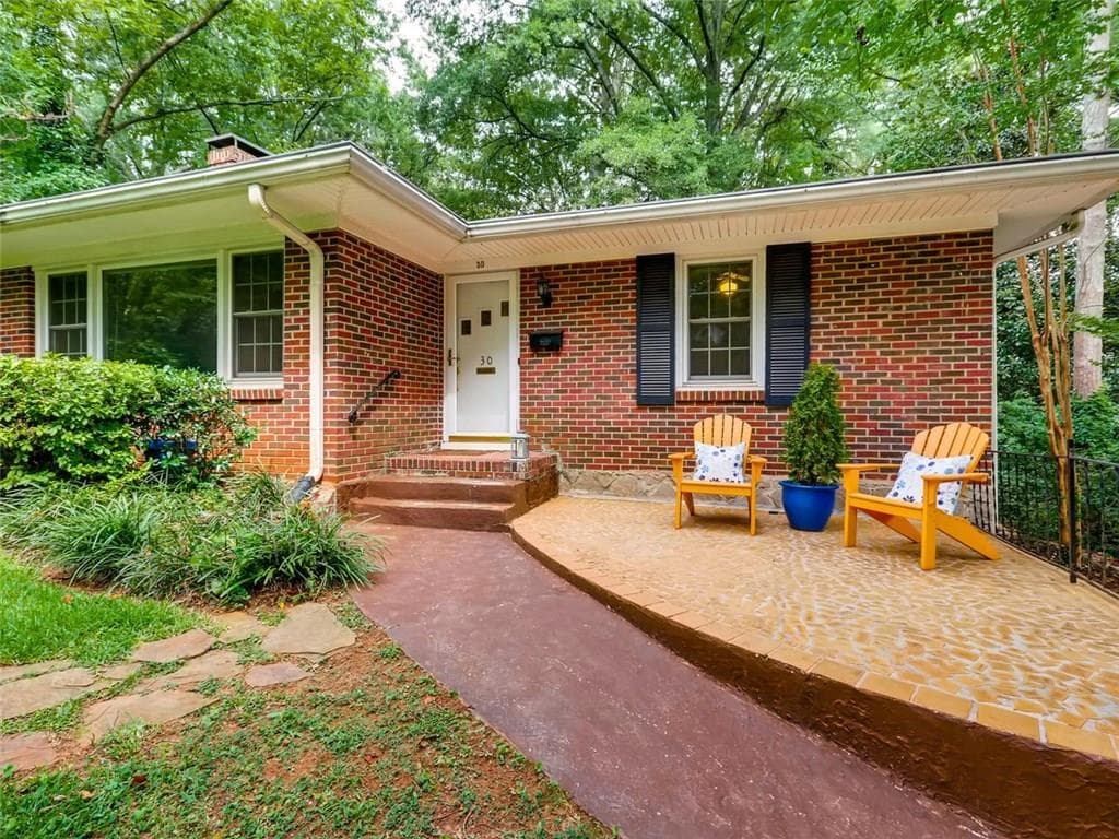 3 bedroom, 1,823 sq ft single family residence sold at 30 Exeter Road, Avondale Estates, GA 30002