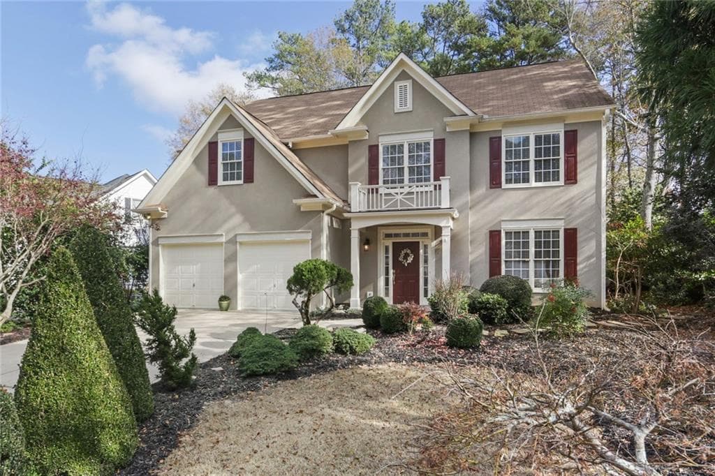 4 bedroom, 2,355 sq ft single family residence sold at 3000 Darien Park Drive, Roswell, GA 30076