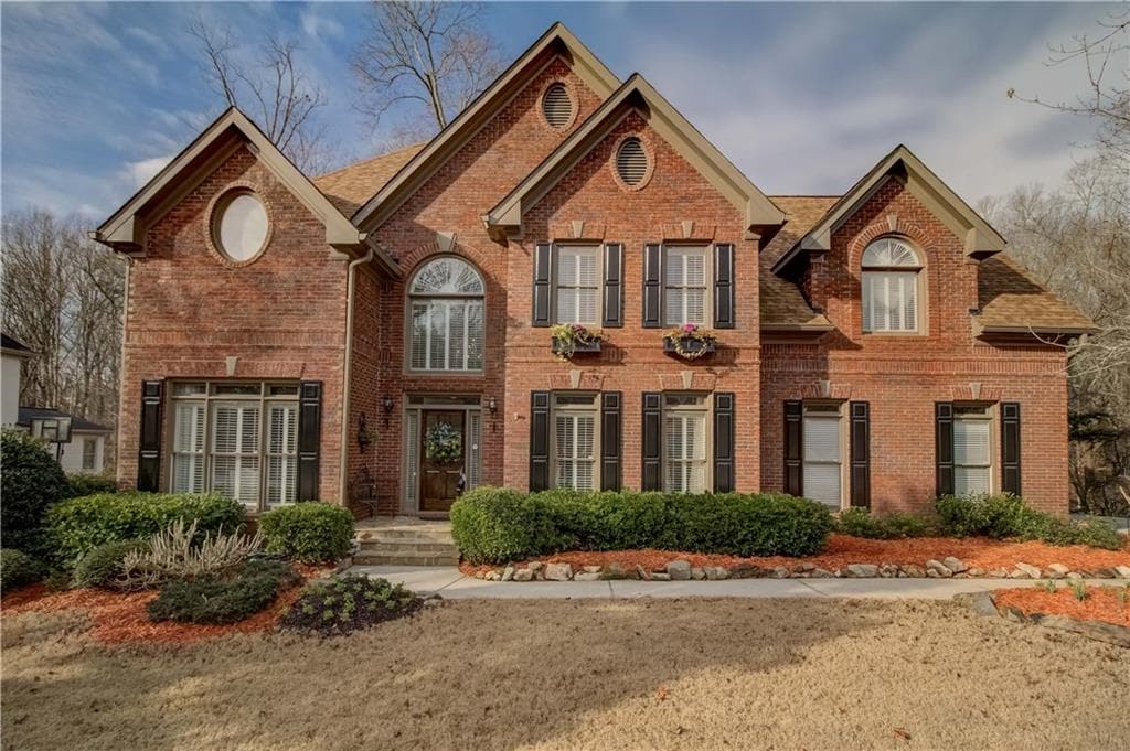 5 bedroom, 4,261 sq ft single family residence sold at 1852 Bakers Mill Road, Dacula, GA 30019