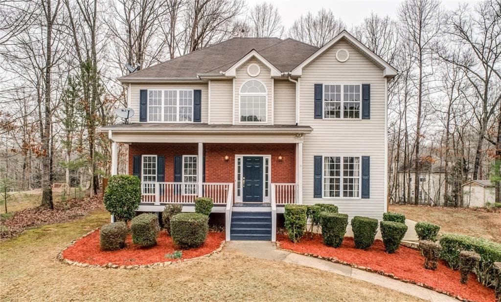 4 bedroom, 2,587 sq ft single family residence sold at 1119 Fieldstone Drive, Canton, GA 30114