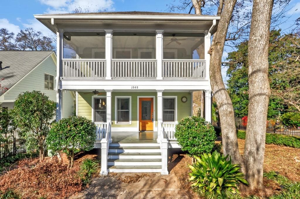 3 bedroom, 3,464 sq ft single family residence sold at 1848 New York Avenue, Atlanta, GA 30307