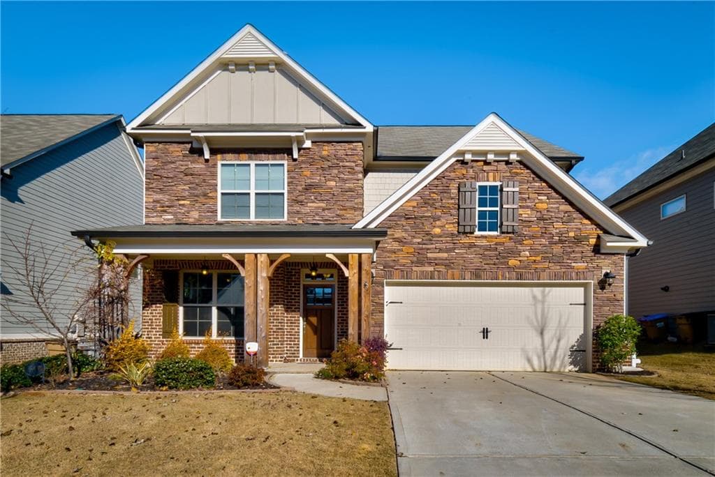 4 bedroom, 3,506 sq ft single family residence sold at 647 Leland Parkway, Cumming, GA 30041