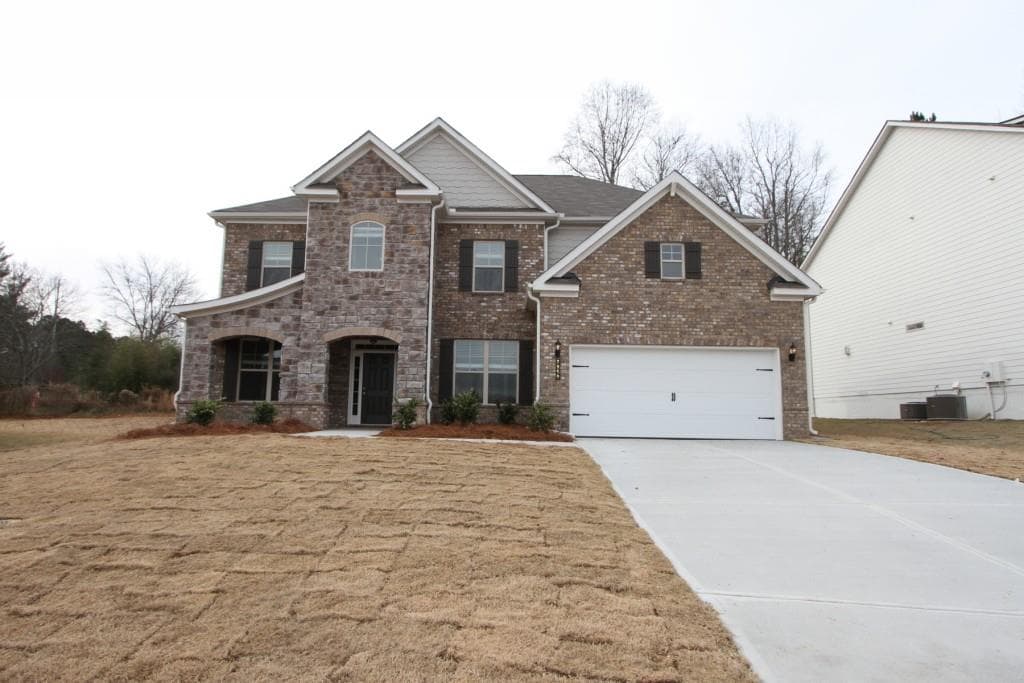 7950 Brewton Creek Drive, Cumming, GA 30028 — most recent listing photo