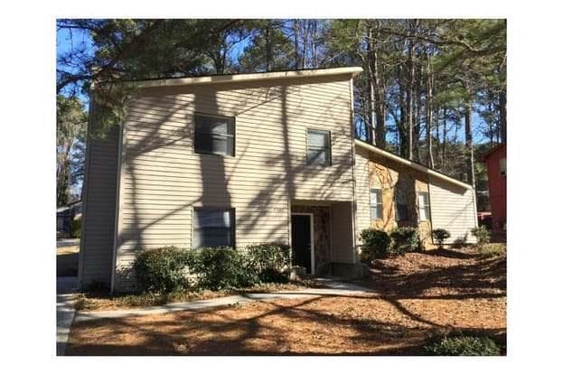 2301 Fairway Circle, Atlanta, GA 30331 — most recent listing photo