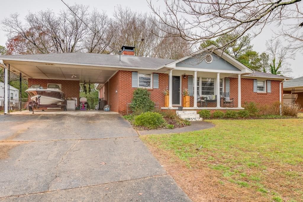 3 bedroom, 1,541 sq ft single family residence sold at 444 ALCOTT Drive, Smyrna, GA 30082