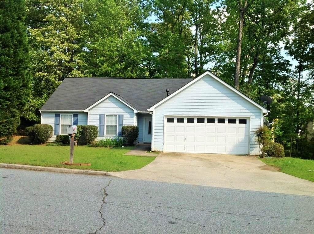 616 Fair Harbor Drive, Lithonia, GA 30058 — most recent listing photo
