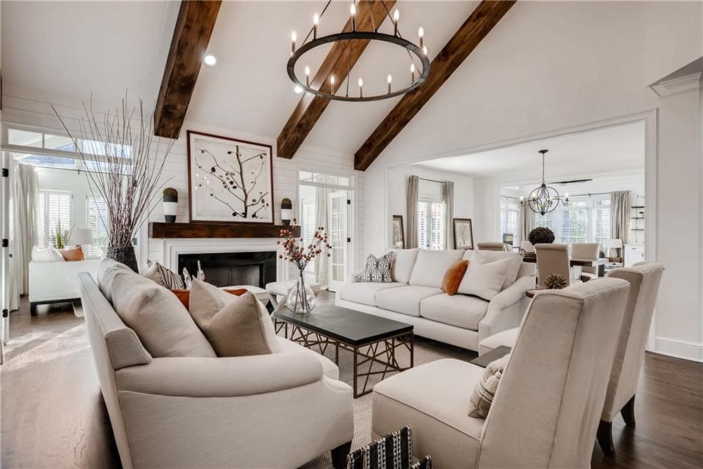 135 Belmont Trace, Sandy Springs, GA 30328 — most recent listing photo