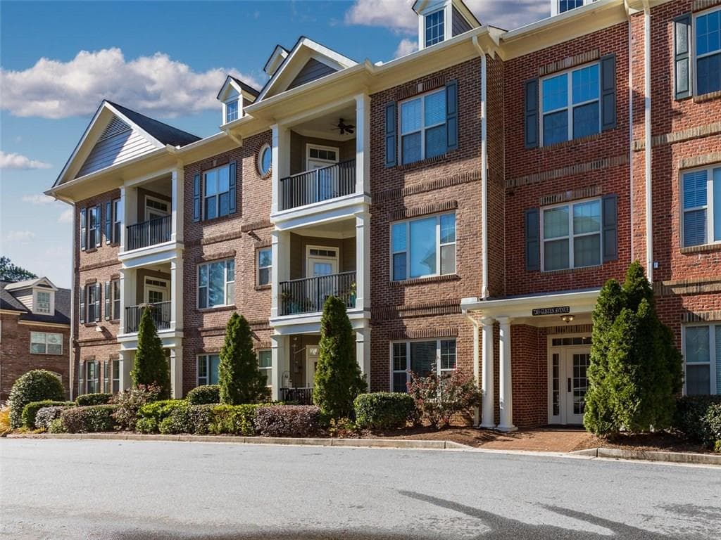 7265 Glisten Avenue 110, Sandy Springs, GA 30328 — most recent listing photo