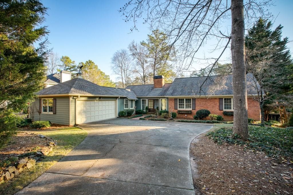 1035 Mid Broadwell Road, Alpharetta, GA 30004 — most recent listing photo