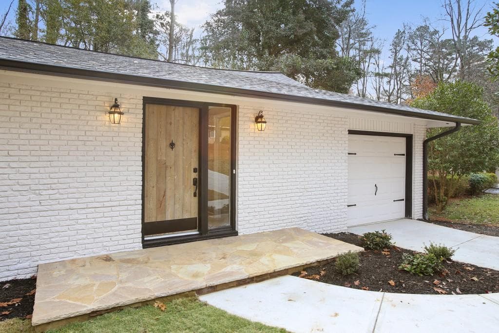 3660 Woodstream Circle, Brookhaven, GA 30319 — most recent listing photo