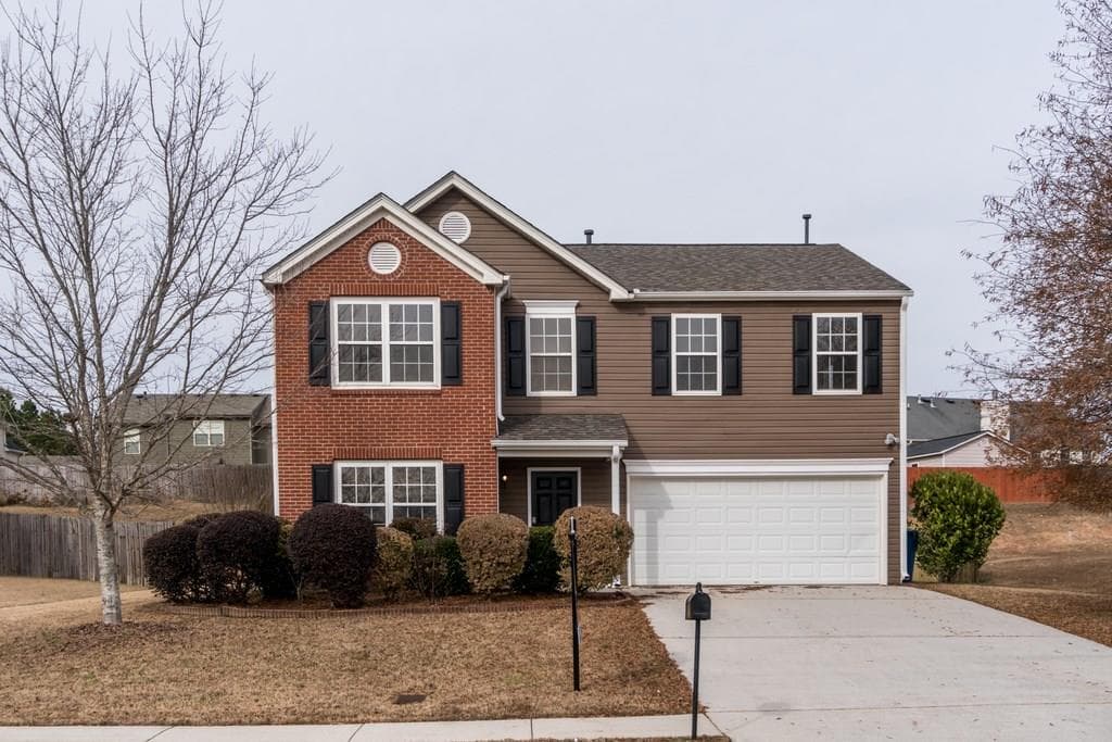 1284 Ivey Pointe Drive, Lawrenceville, GA 30045 — most recent listing photo