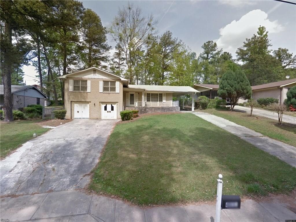 3 bedroom, 1,442 sq ft single family residence sold at 4031 Bakers Ferry Road, Atlanta, GA 30331